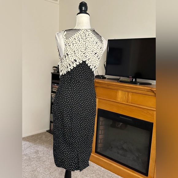 Bequile by BYRON LARS Anthro Lasercut Black Cream Bodycon Dress Sz 4 - Picture 3 of 15